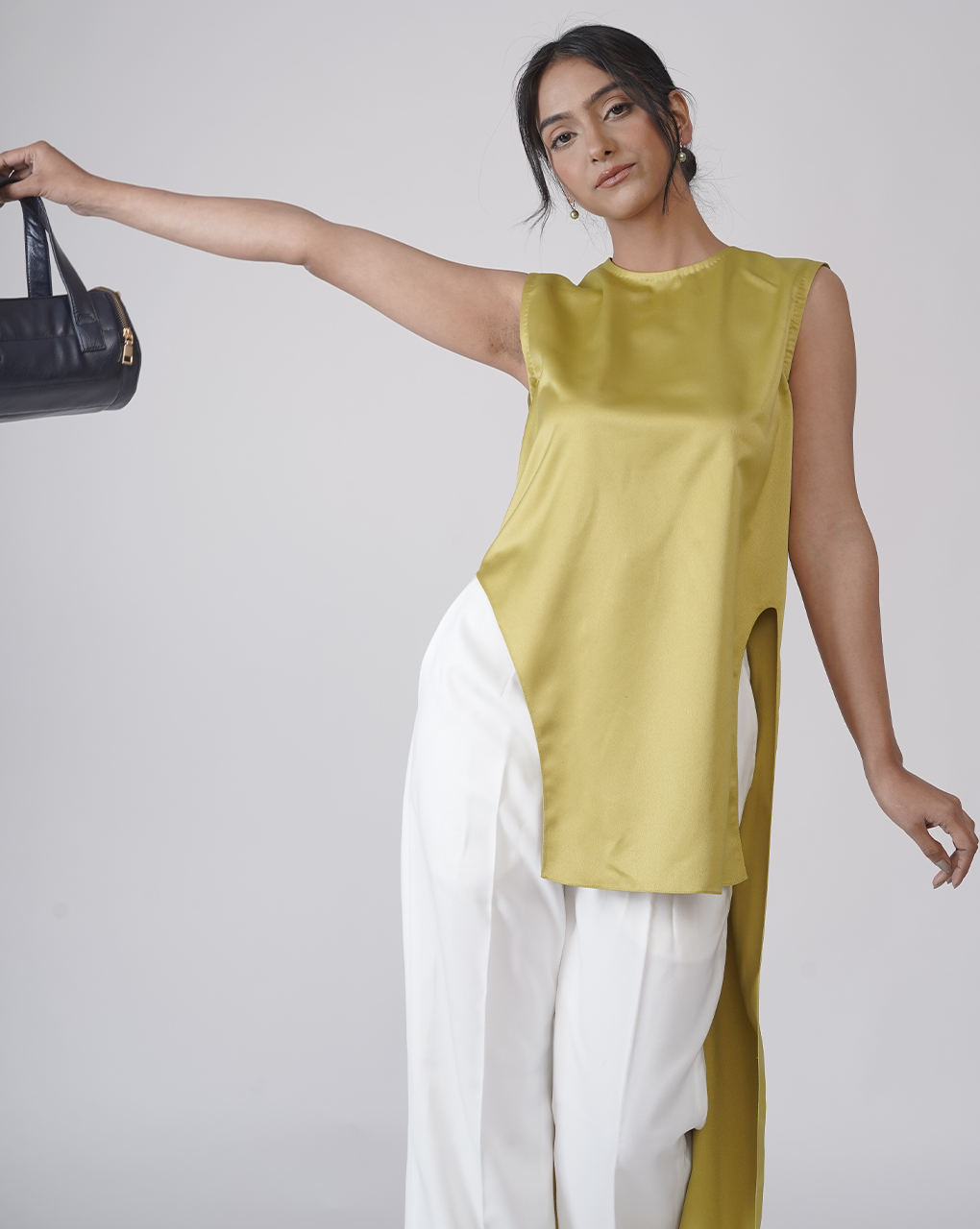 Asymmetry Arc Top