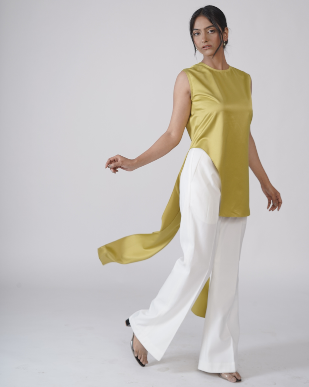 Asymmetry Arc Top